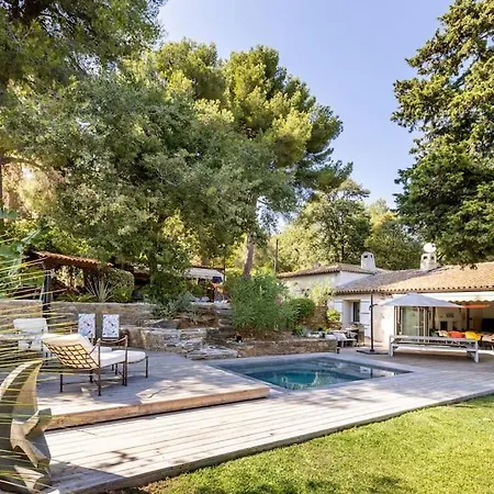 Villa Saint-come, Du Grand Luxe A 1 Min De La Hyères