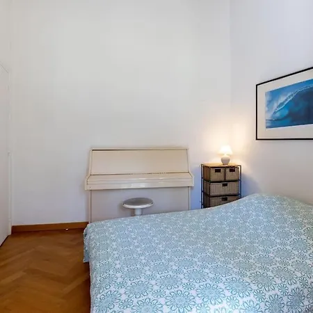 Saint-come, Du Grand Luxe A 1 Min De La Villa